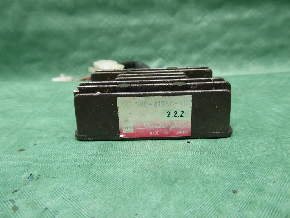 YAMAHA RD125 LC 10W ALTERNATOR RECTIFIER (int.ec) Controller