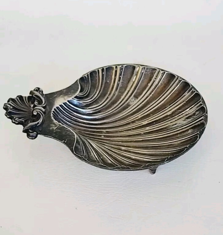 Vintage Silverplate Footed Shell Candy DishServing Bowl Home Decor