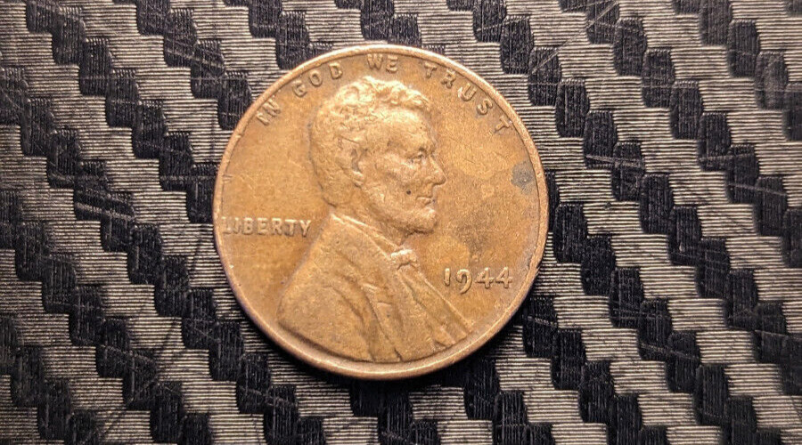 1944 Lincoln Wheat Penny: Error On Letter "N" 
