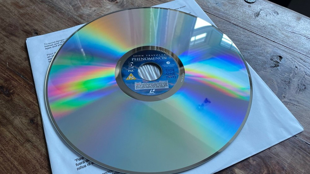 PHENOMENON - JOHN TRAVOLTA MINT LASERDISC