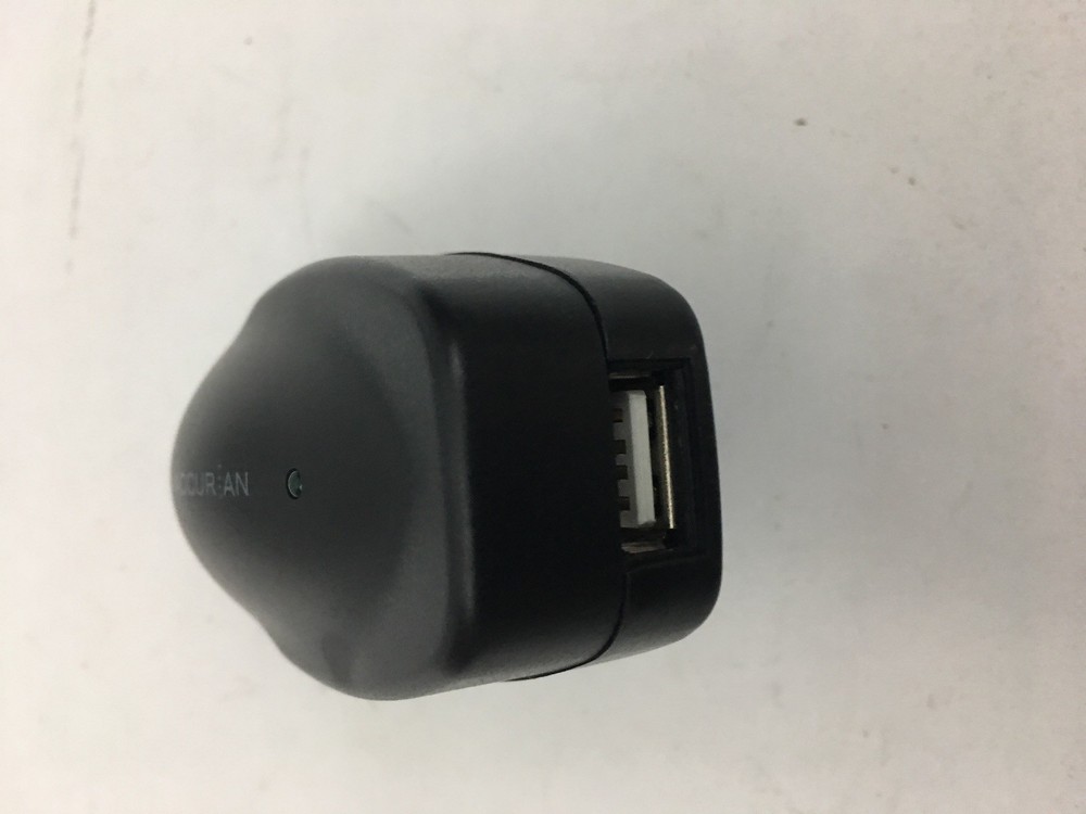 ACCURIAN MP3 VALUE KIT CHARGER