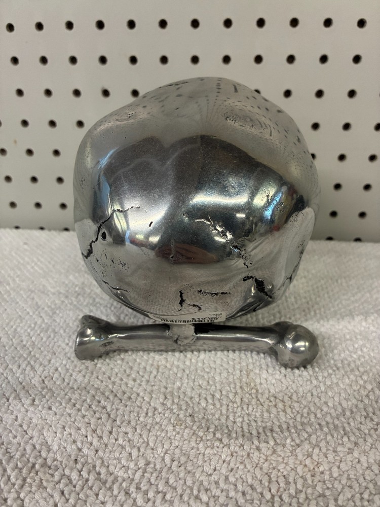 Silver Colored Skull 6"x5.5"x5" Decor