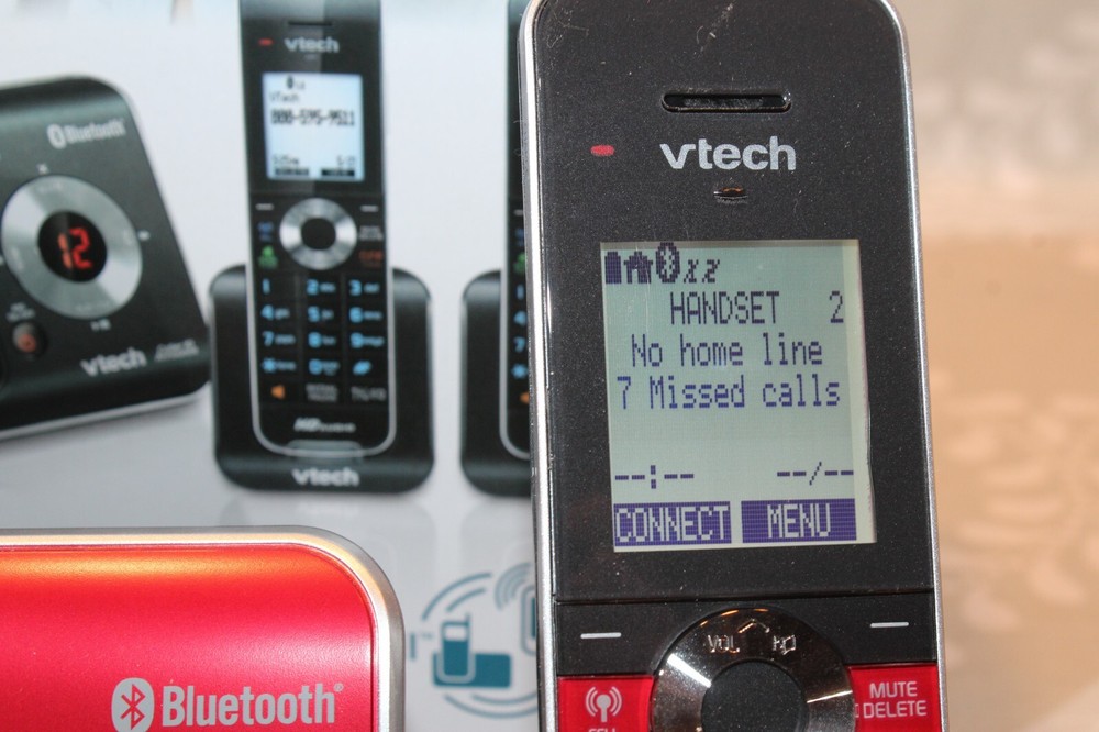 VTech DS6421-3 DECT 6.0 Cordless Digital Answering Machine Bluetooth RED A+++