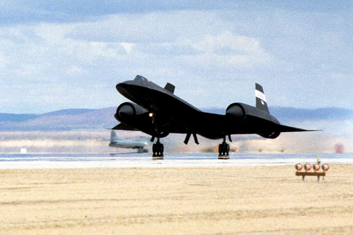 SR-71 Blackbird and U-2 Dragon Lady patches. Two greatest spy planes ever.