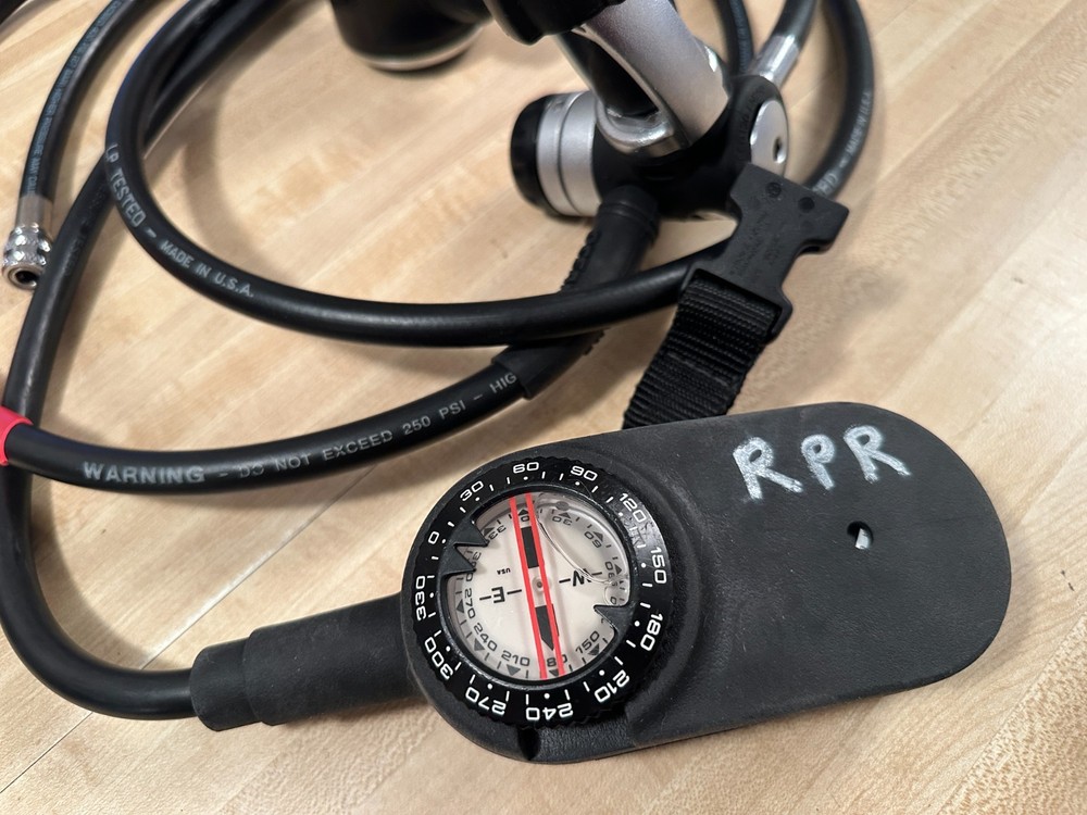 Oceanic GT 3 scuba regulator