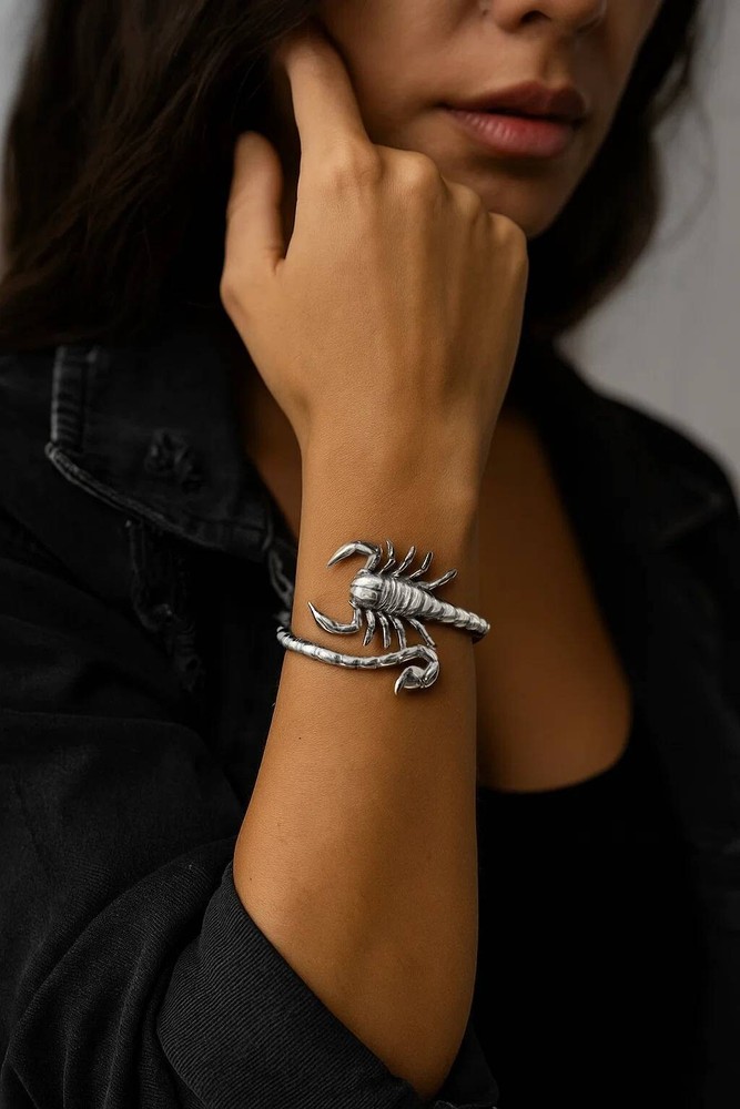 Scorpio Bangle in Solid 925 Silver – Bold Biker & Gothic Statement Bracelet
