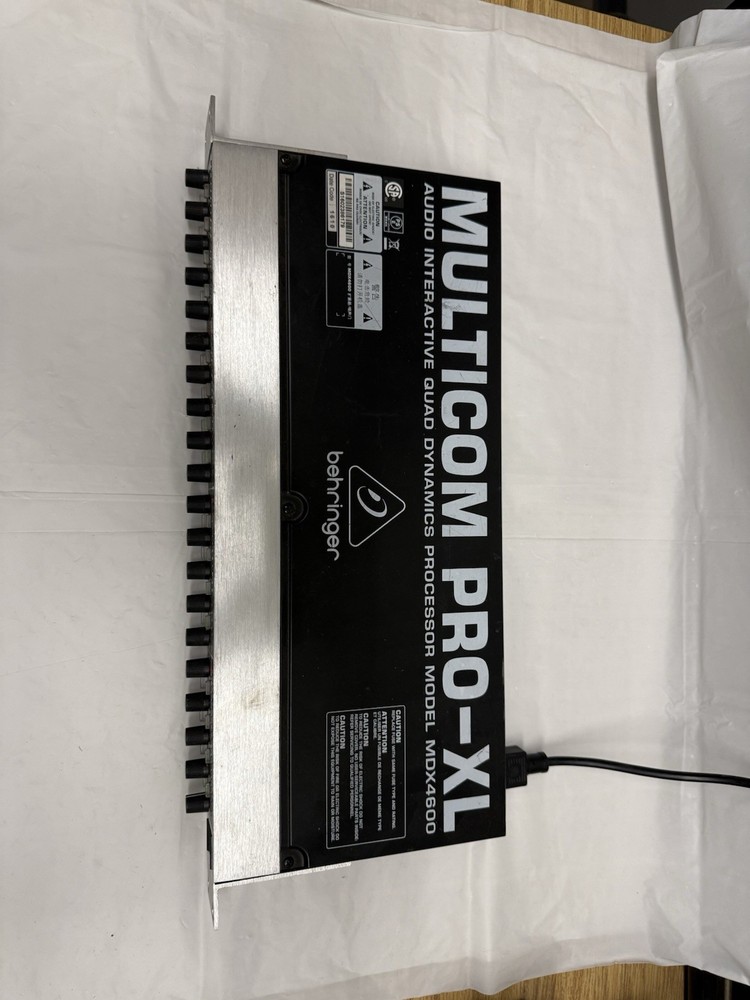 Behringer MULTICOM PRO-XL MDX4600 4-Channel Rackmount Dynamic Processor
