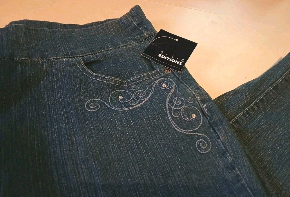 Basic Editions Womens Denim Pull On Crop Capri Pants Blue Wash Size 10 & 12