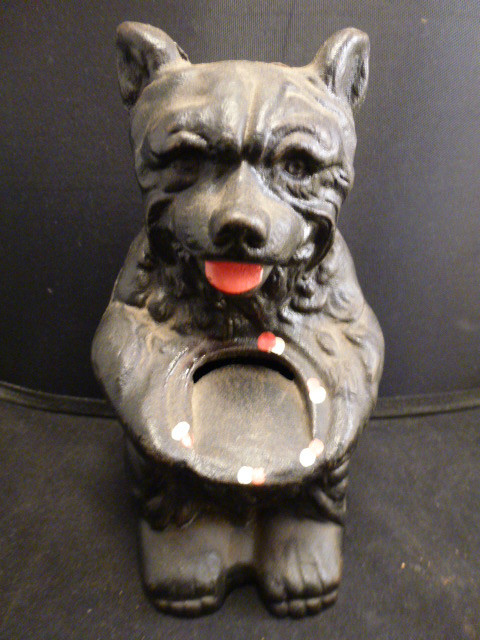 Vintage Cast Iron Bear Bank Hubley?