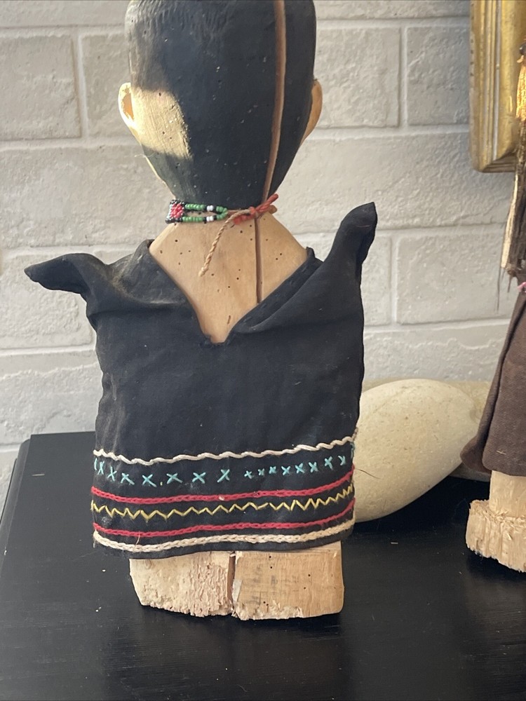 PERUVIAN SHIPIBO DOLL vintage traditional
