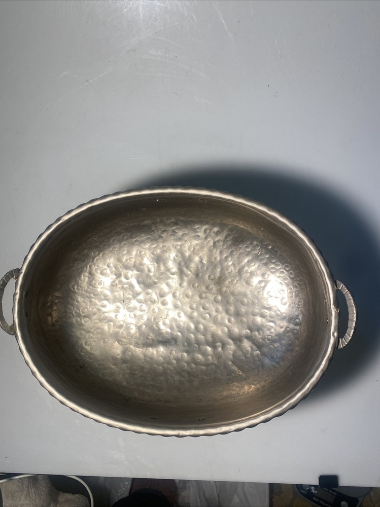 Hammered Metal Planter, Footed /Elephants
