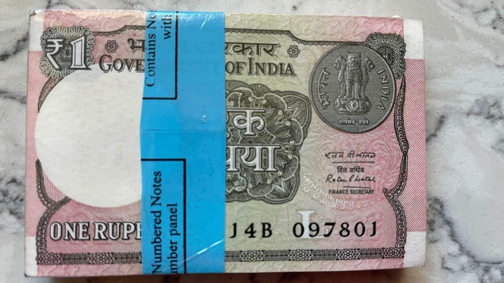 India 1Rupee x 100 Pieces Bundle,  Uncirculated