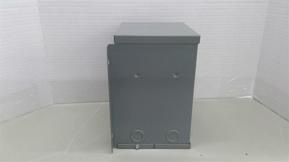 Square D 2S67F Transformer 2 KVA 440 Pri 110/220 volt Sec