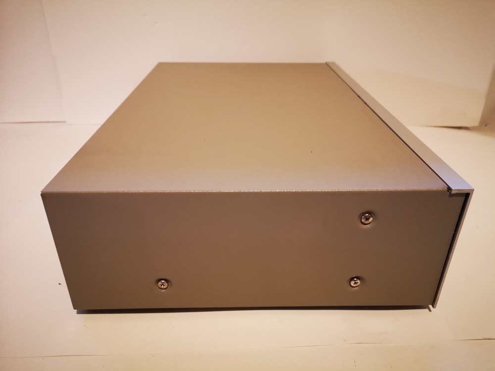 AKAI Stereo Graphic Equalizer EA-G90