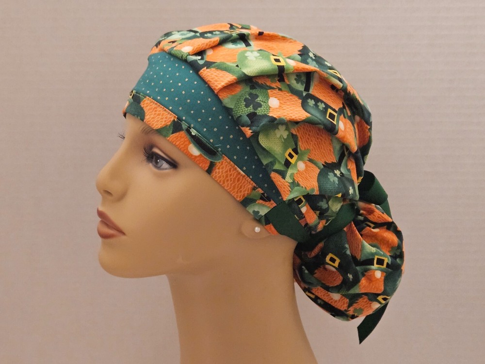 Bouffant/Ponytail Scrub Hat - St. Patrick's Gnomes