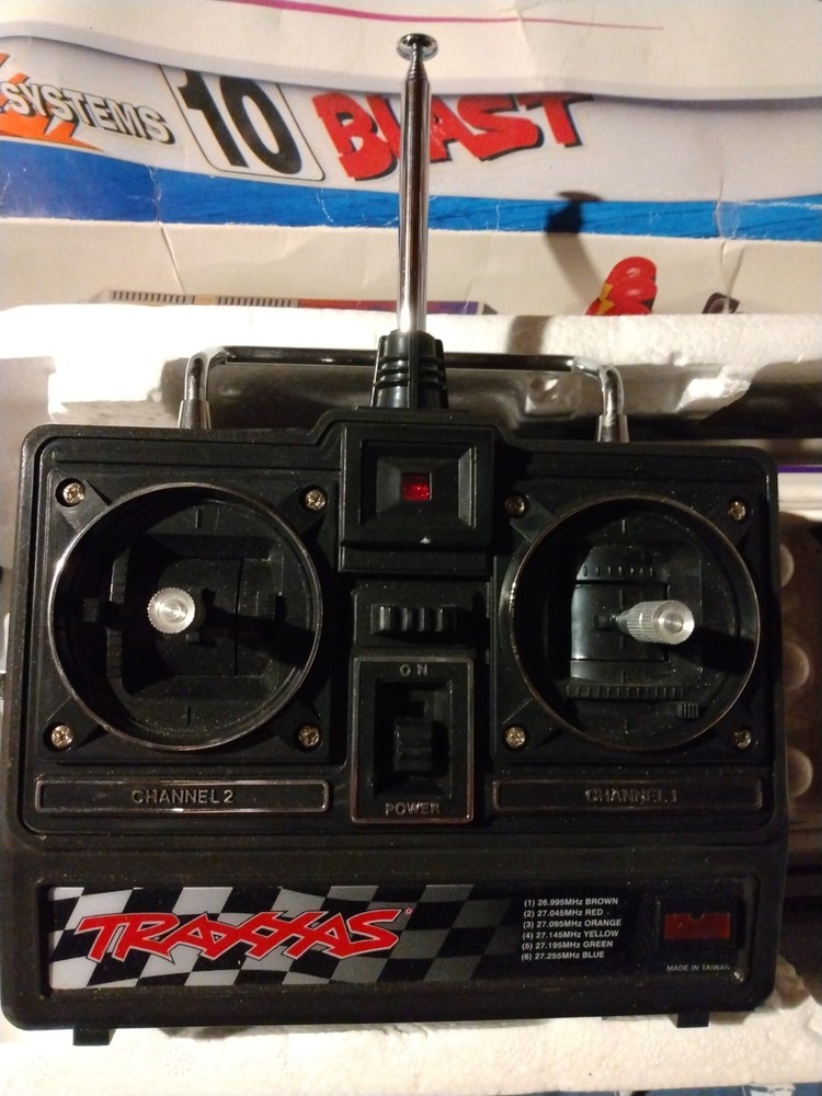 TRAXXAS BLAST High-Performance Race Boat RC Model 3810 Untested No Batteries