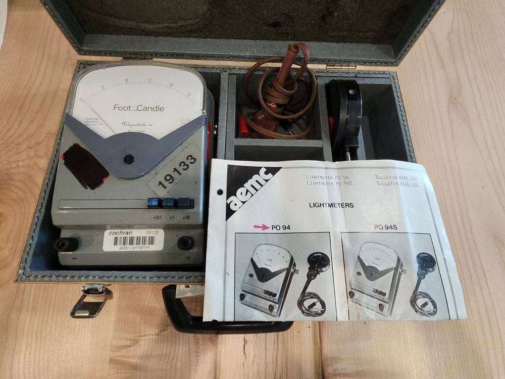 AEMC Analog Lightmeter and Sensor Case Kit Vintage