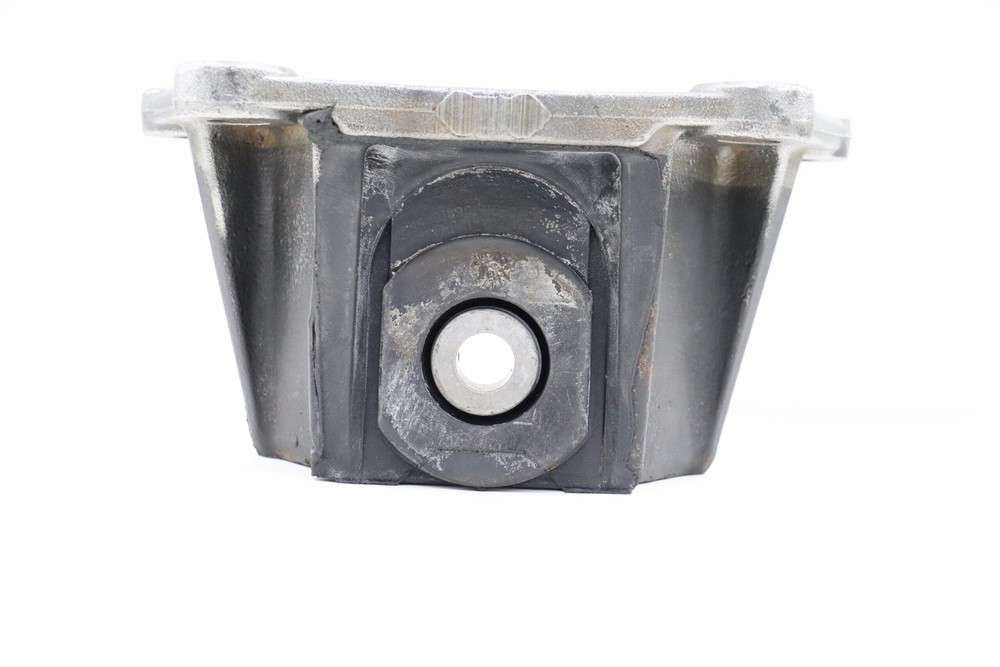 International Engine Mount 0910528