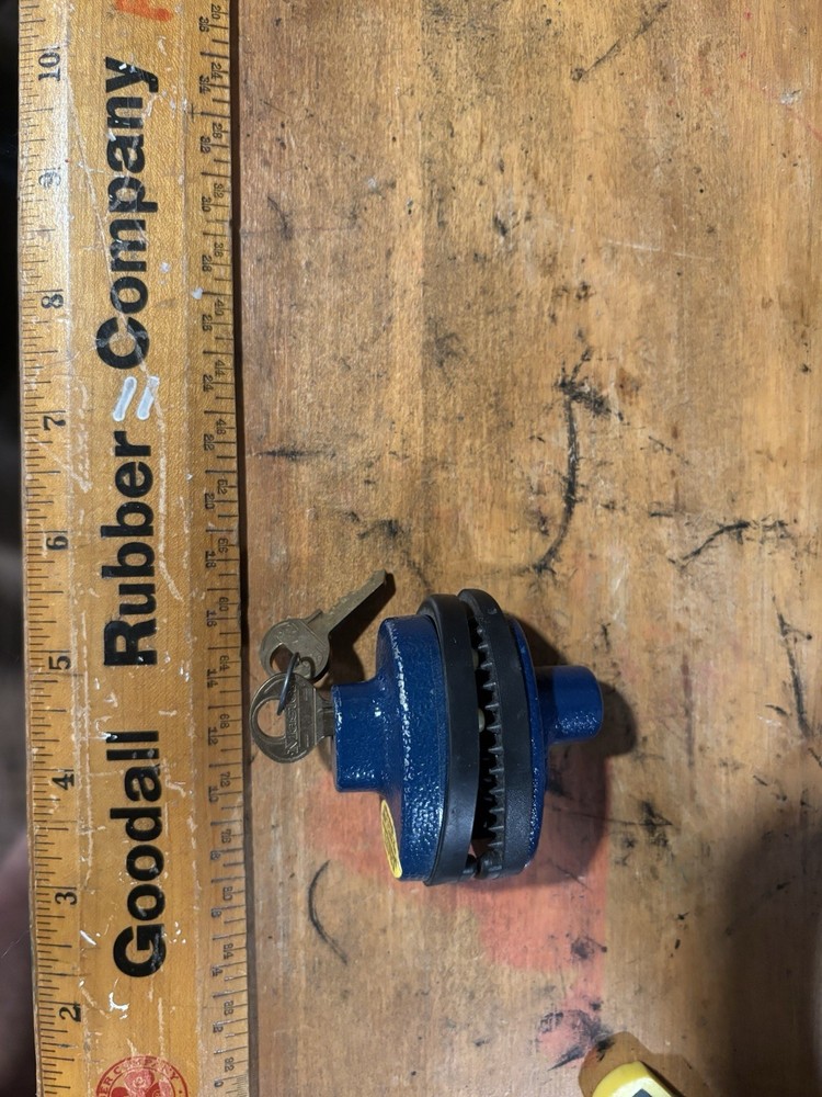 master lock gun lock blue used