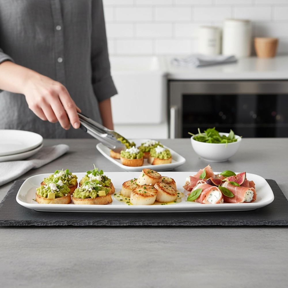 Rectangle White Serving Tray (2-Pack) - 17.5" Disposable Serving Platter