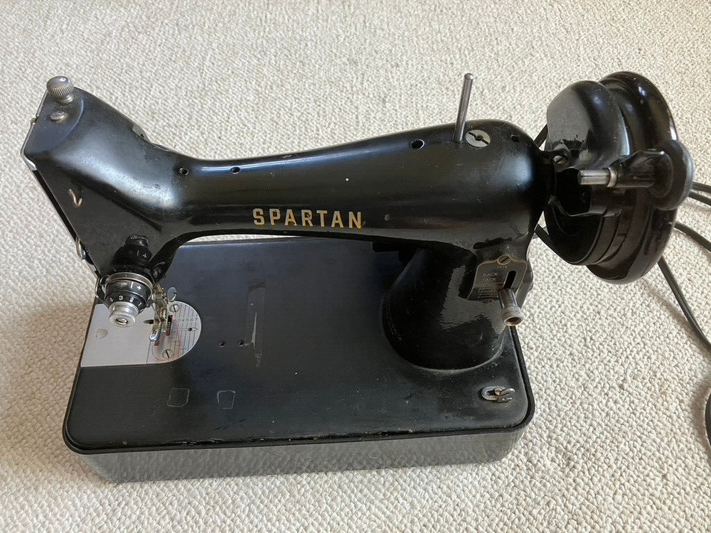 Vintage Singer Spartan sewing machine