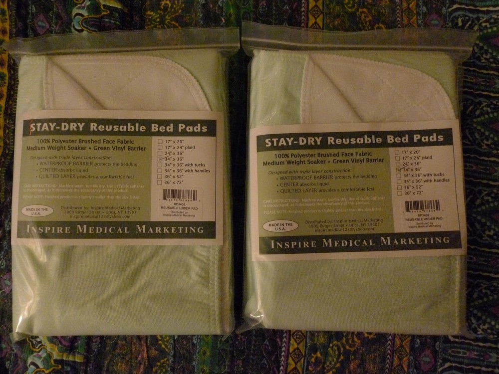 2 PACK MEDIUM REUSABLE BED PAD PROTECTORS SALE Washable Comfort Liquid Absorbent