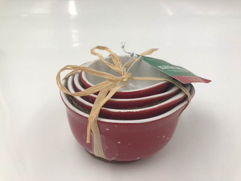 Sleigh Bell Ceramic Speckle Measuring Cup Set AA01B54016