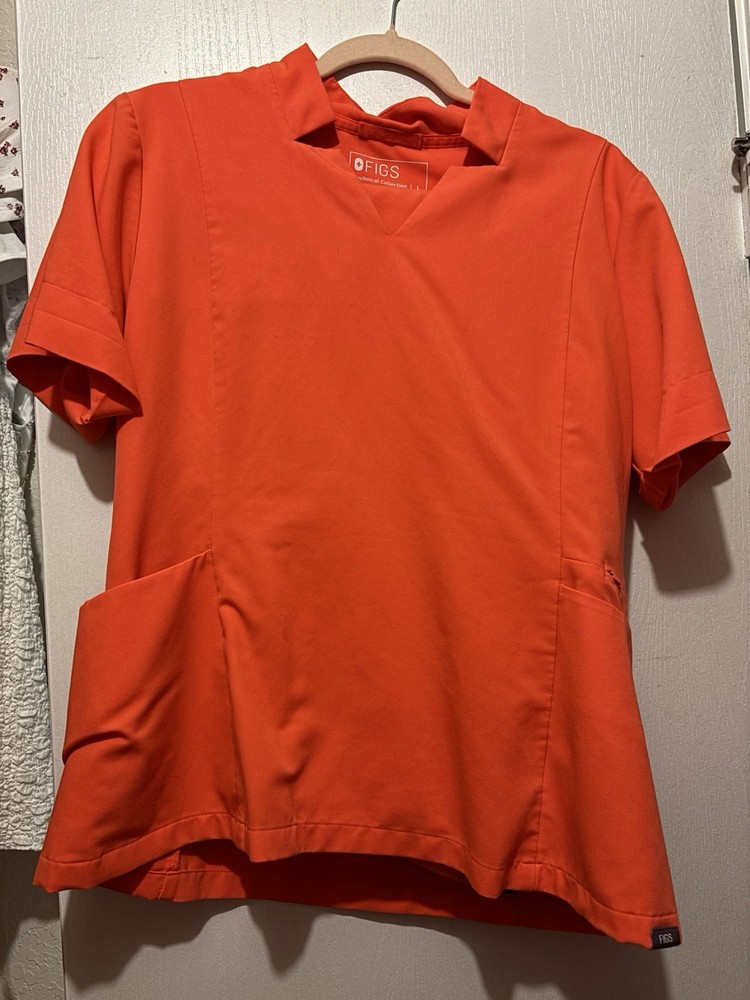 FIGS Orange Solid Pattern Medical Scrubs Set Women’s Uniform Scrub Top & Pants