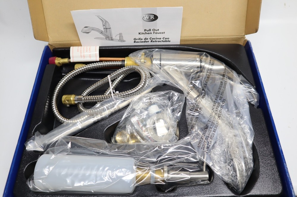 WR Water Ridge Pull Out Kitchen Faucet # 666746 Silver New Open Box