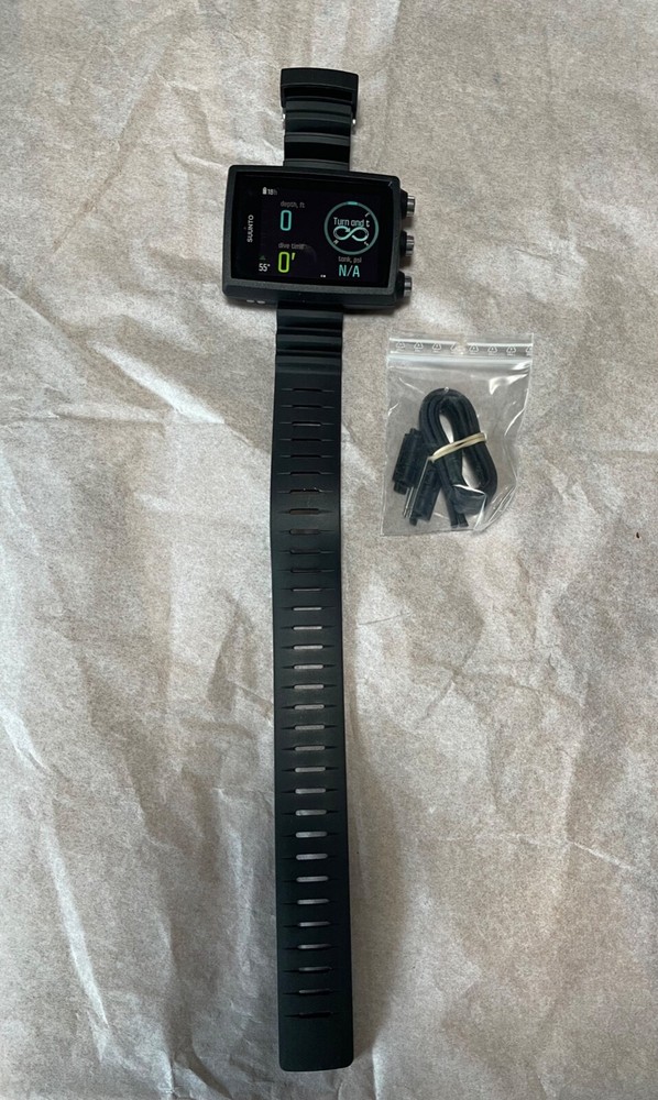 Suunto Eon Core Wrist Dive Computer with Transmitter and USB