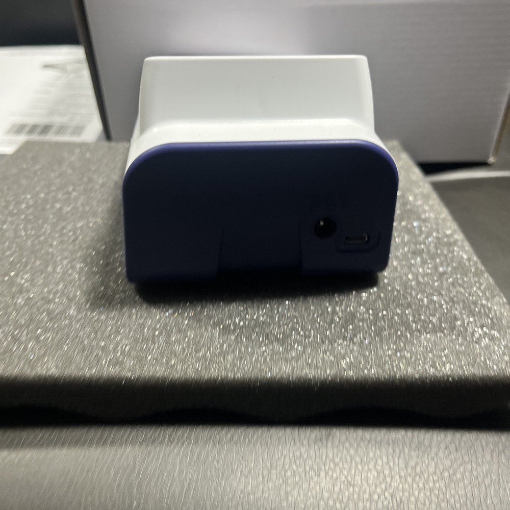 BD Plus Analyzer 256066