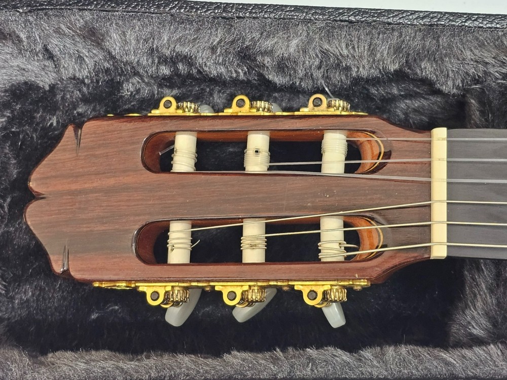 1998 Manuel Raimundo 140 Classical Guitar - Natural