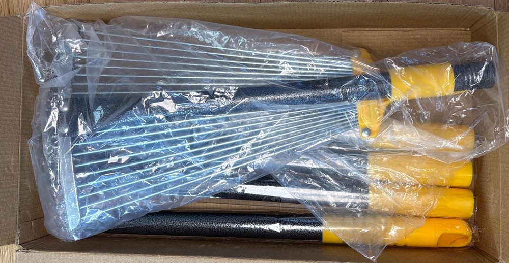 NEW Leaf Rake Adjustable Garden Rakes for Leaves 9” to 16.5” Adjustable Height