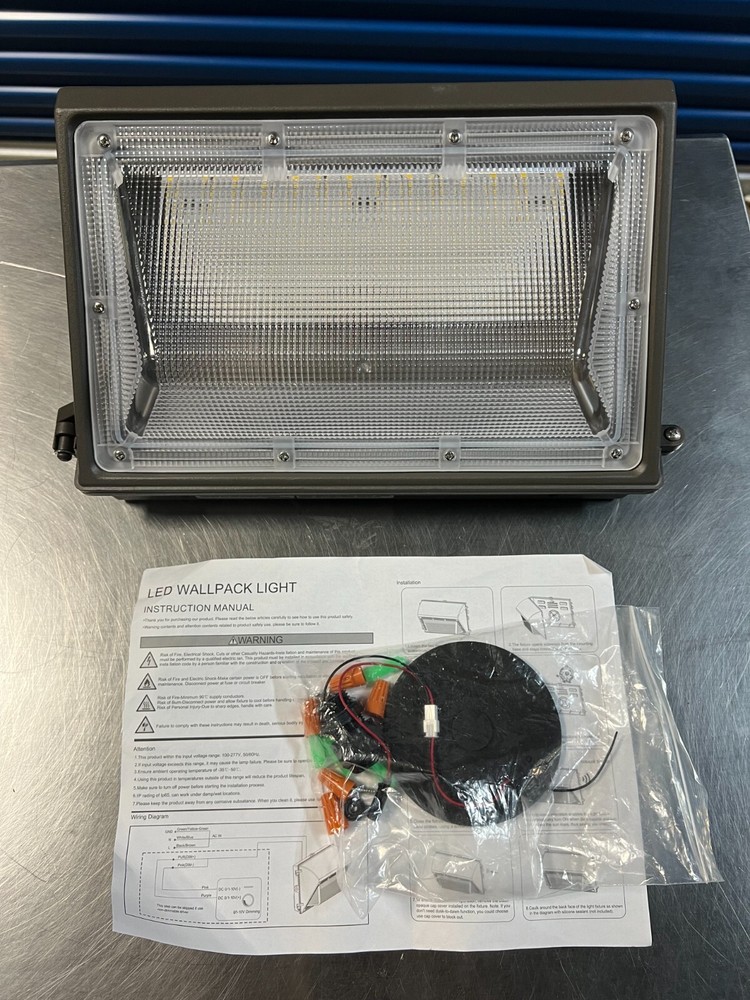 2 Wall Pack Lights Mixed Lot Mixed Brands