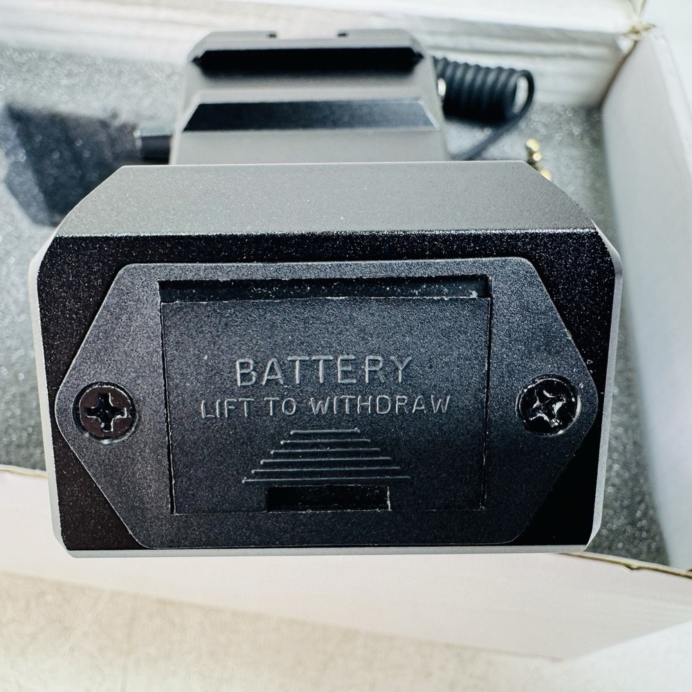 Beachtek DXA-CONNECT XLR Adapter / Bracket Combo