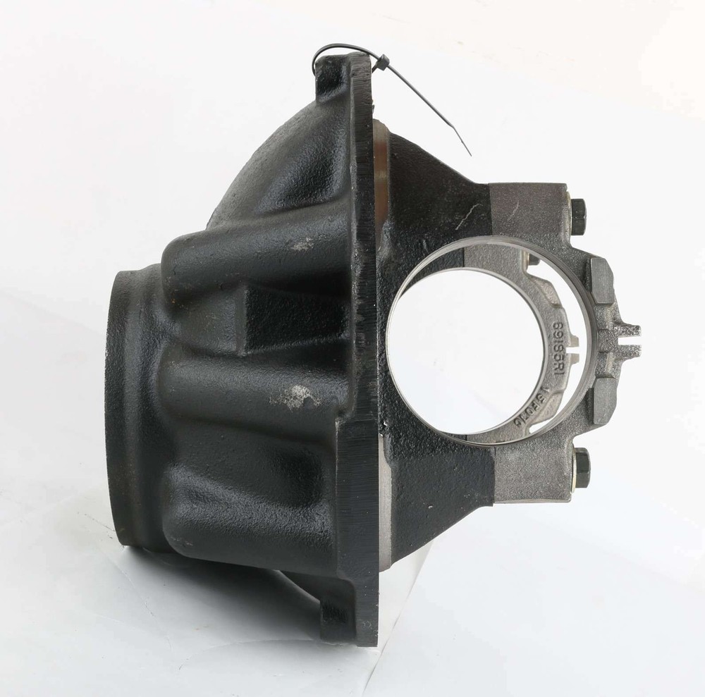 New 69016R93 Dana Spicer Carrier & Cap Assembly