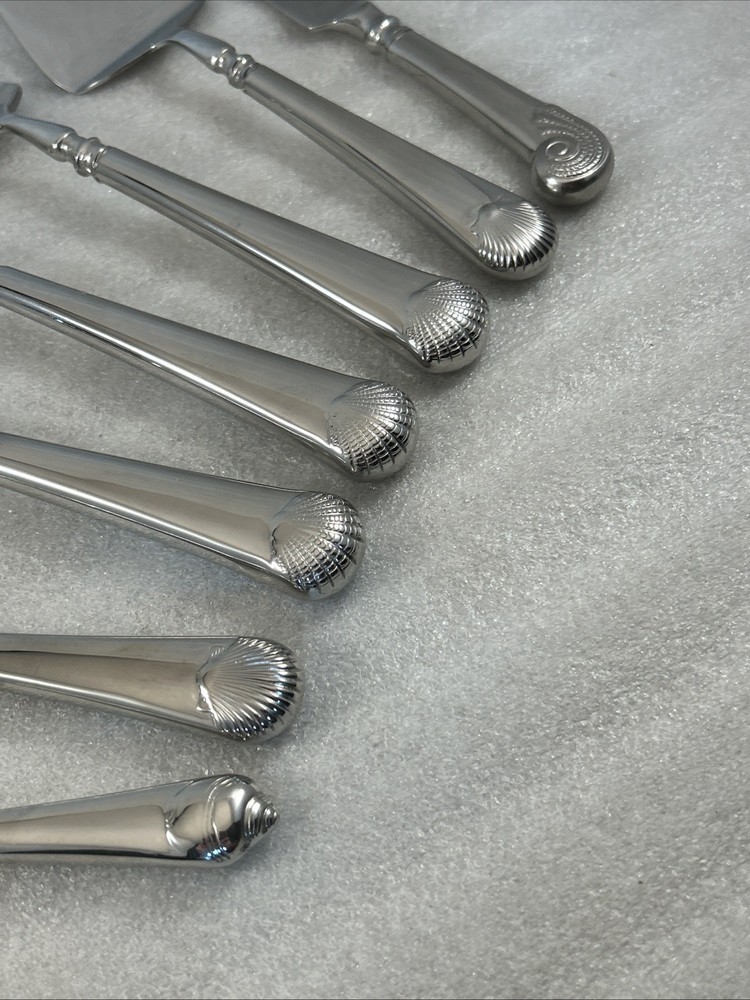 7 pc Reed & Barton Gloucester Shell Williamsburg Stainless Serving Flatware Set
