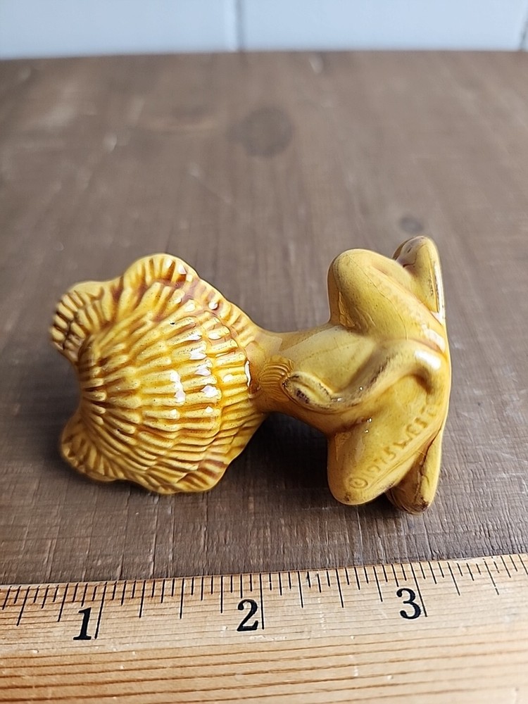 Vintage Tan Lion Ceramic Macrame Bead 2.5 Inch