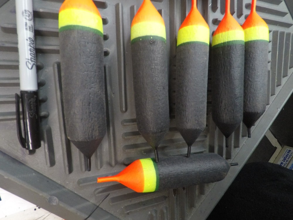 CATFISH best slip floats made 2 oz. PER 3