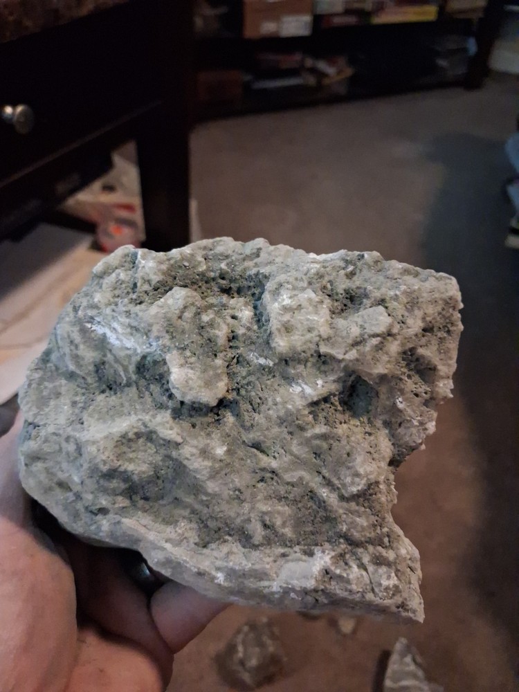 Quartz Serpentine Ore