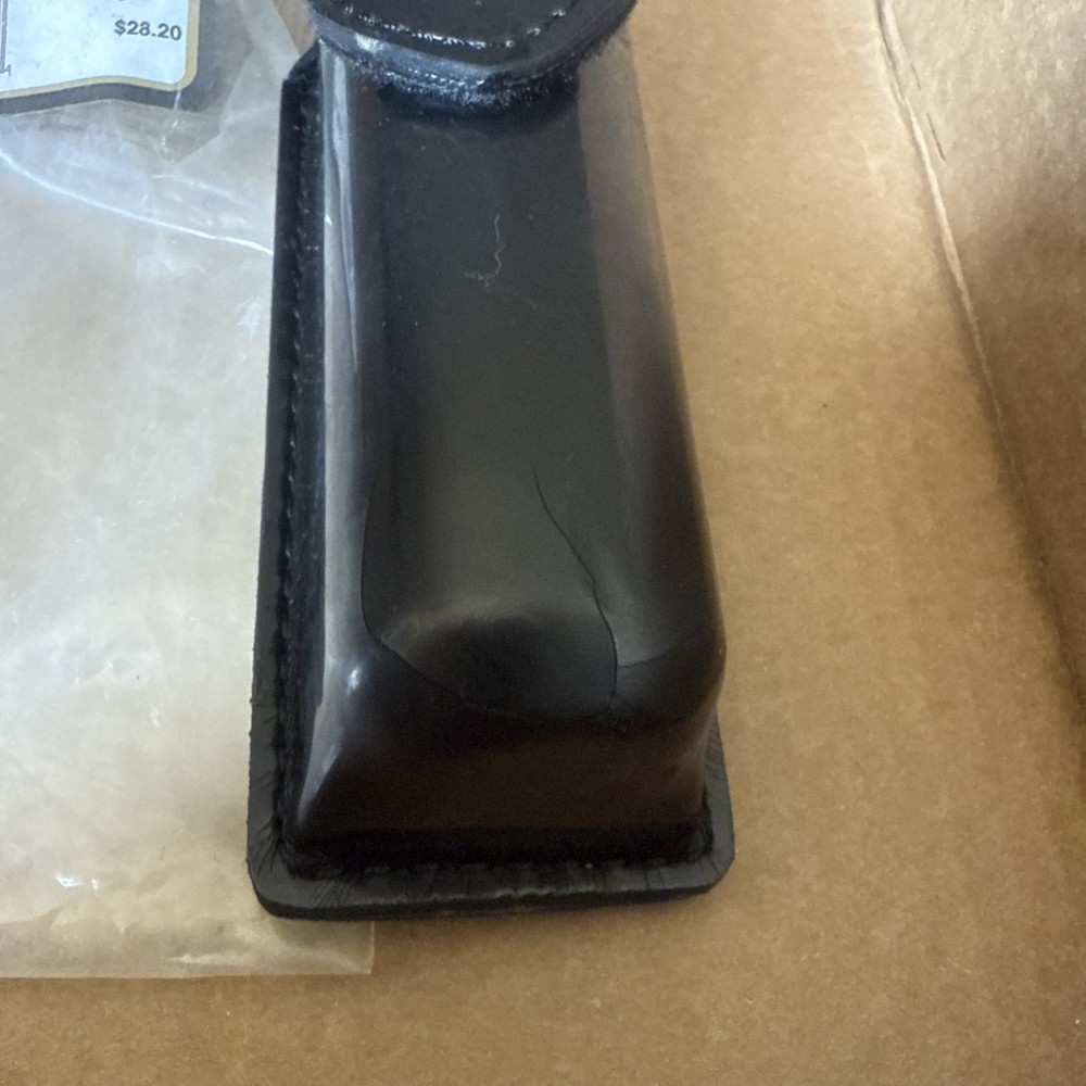 Safariland Mace Spray Holder Plain 38-9V