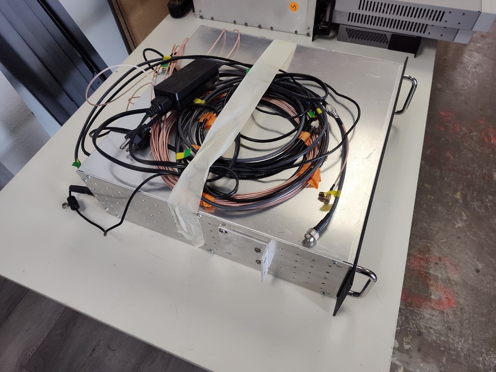 Rackmount GPS Networking Inc Amplified Splitter