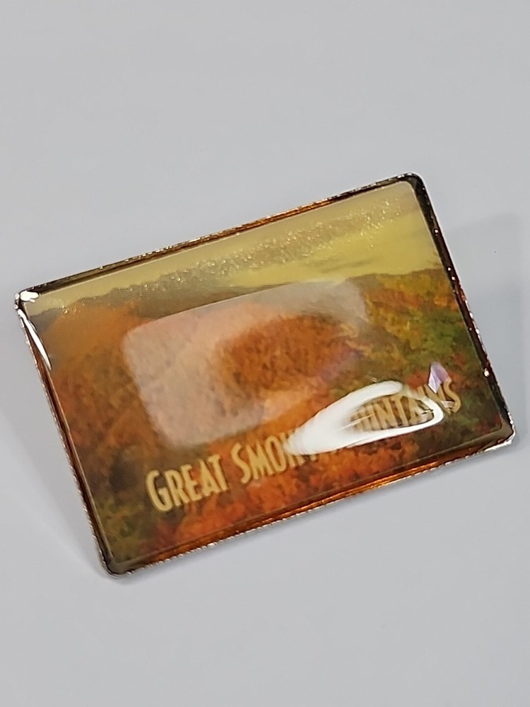 Great Smokey Mountains Souvenir Lapel Pin