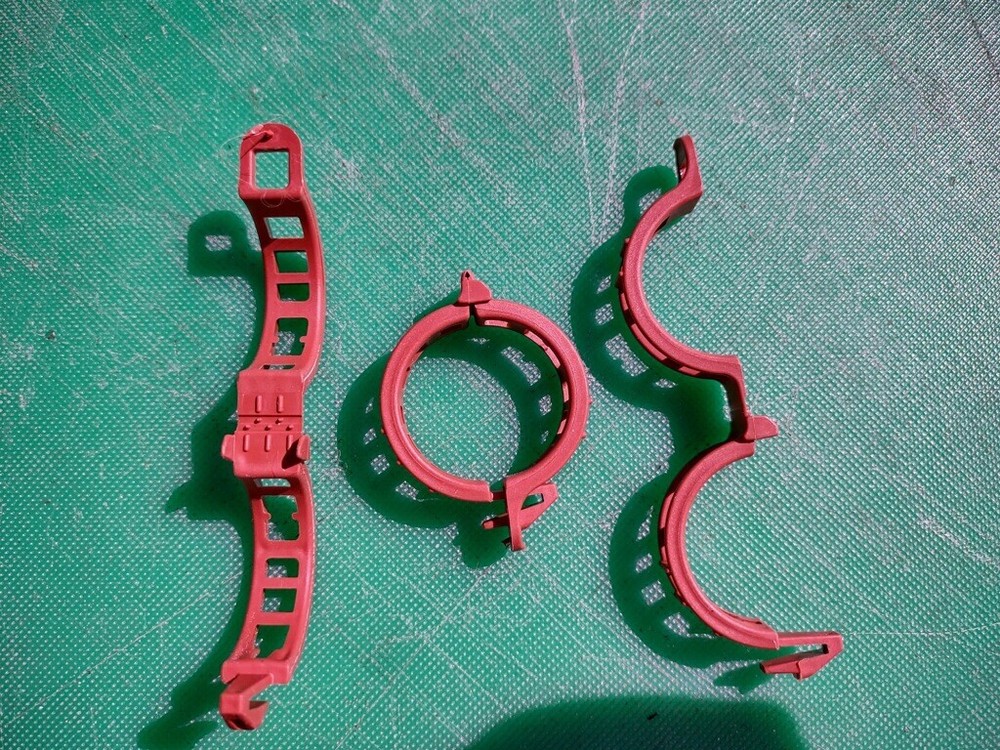 Bato Mega Clips