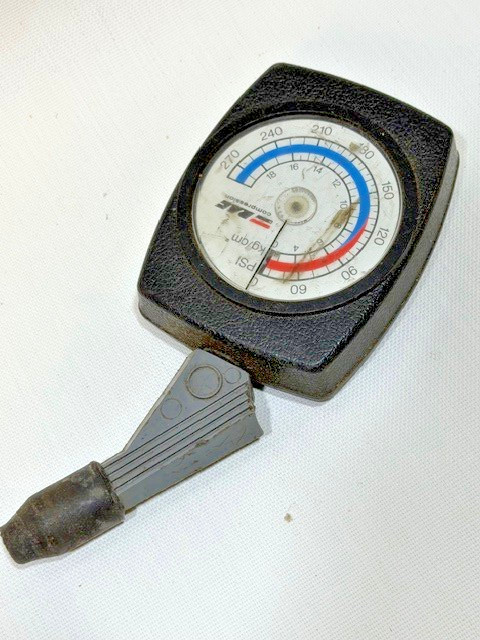 Vintage RAE Compression Tester