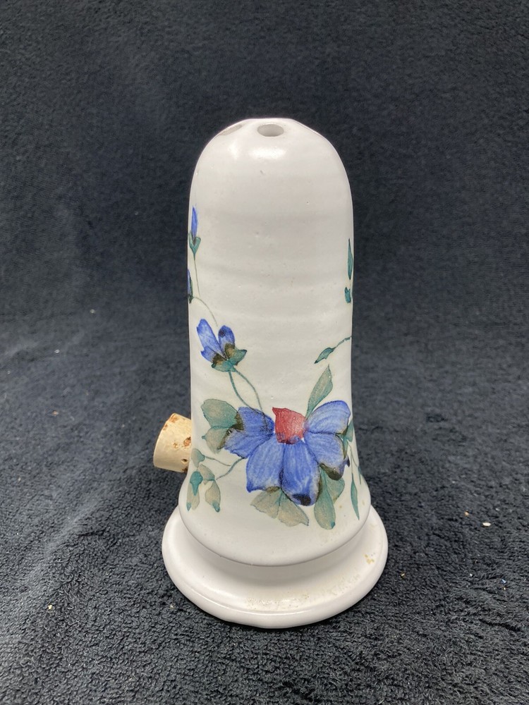 Clayworks pottery shaker