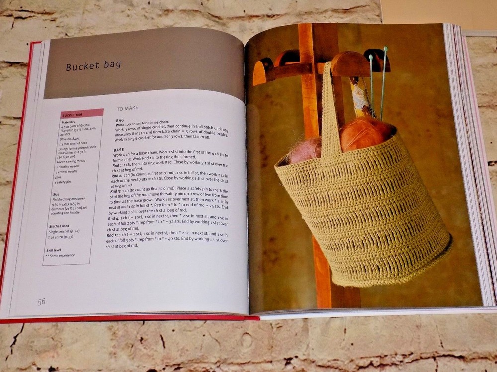 Lot of 2 Crochet Collection Techniques Reference Book Patterns Leisure Arts