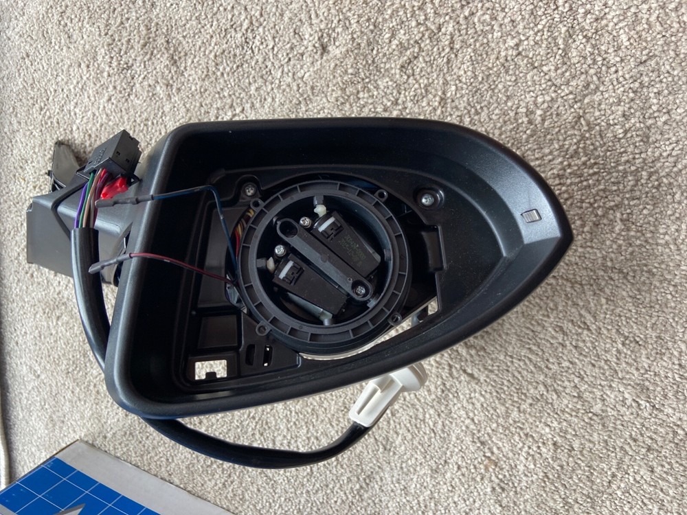 Volkswagen Left Exterior Mirror, foldable, heated with plain Macht casing