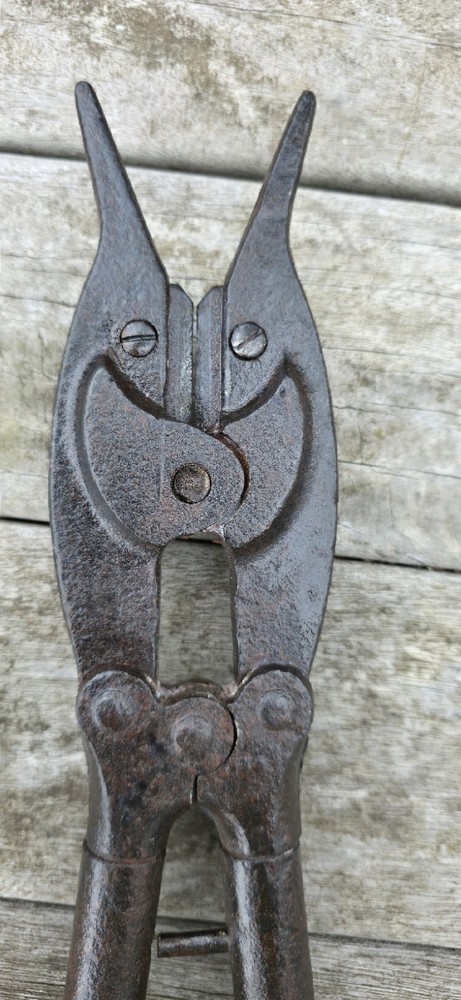 WW1 German Wire Cutters. Rare long handle type.