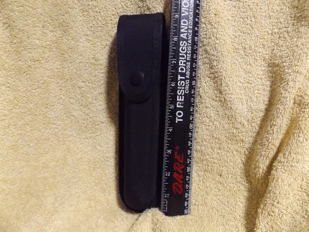 Flashlight,   Nylon Pouch, Gould,Holster